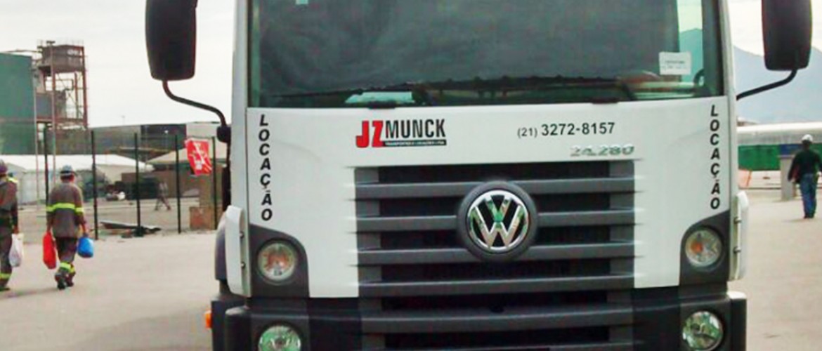 JZ Munck atua com caminhão munk