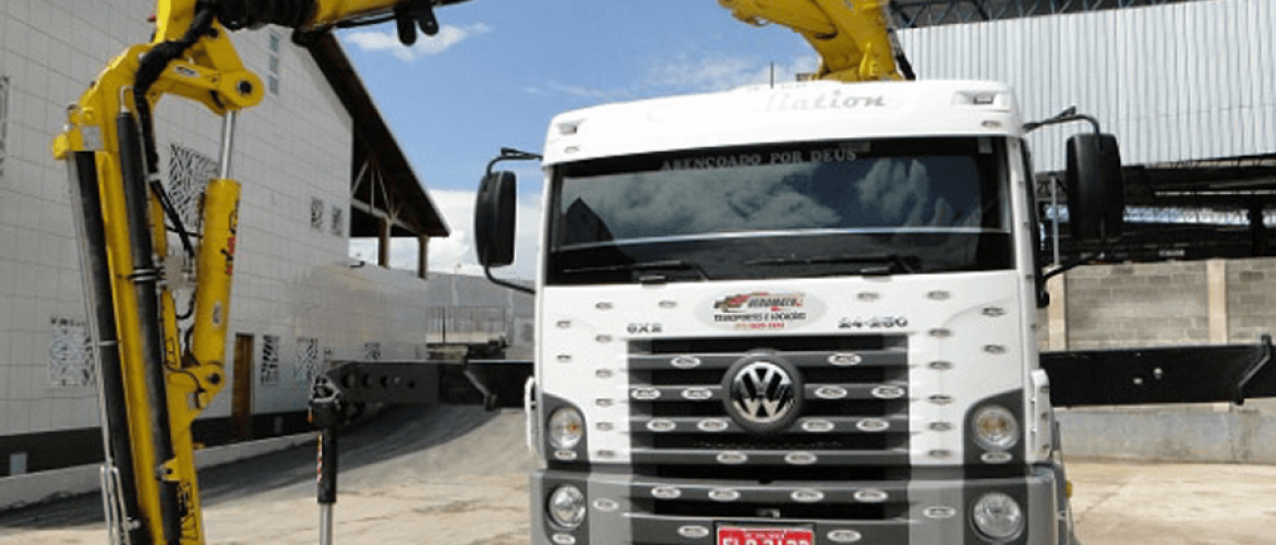 Caminhão munck: Tratamentos especiais com operações pesadas