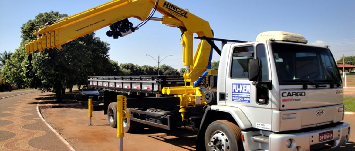 Caminhão Munck é o mais indicado para transporte de carga!