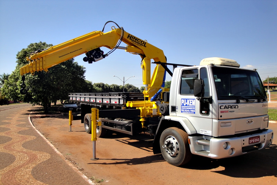 Caminhão Munck é o mais indicado para transporte de carga!